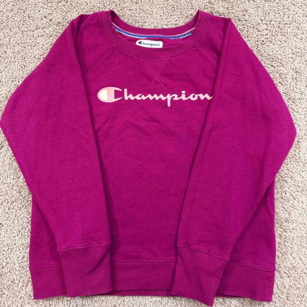 Champion Sweatshirt Womens Size M Magenta Good Logo Raglan Fleece GF567 Y08113